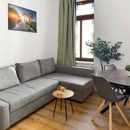 Praktische & Helle In *